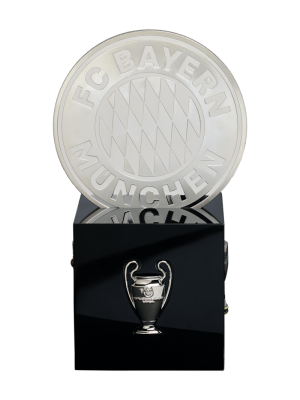 FC Bayern Acrylblock Pokale mit Logo Münze - Schwarz