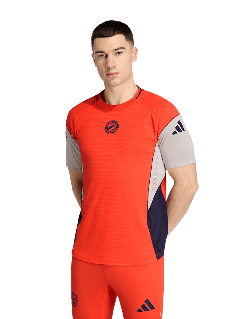 FC Bayern Pro Trainingsshirt Teamline - Rot - adidas