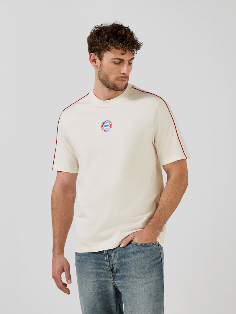 FC Bayern T-Shirt Essentials - Off white